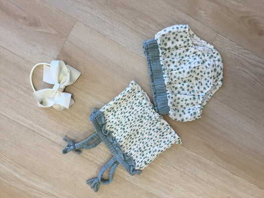 Floral ruffle set