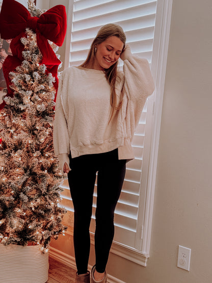 VINTAGE CREAM FLEECE SWEATSHIRT