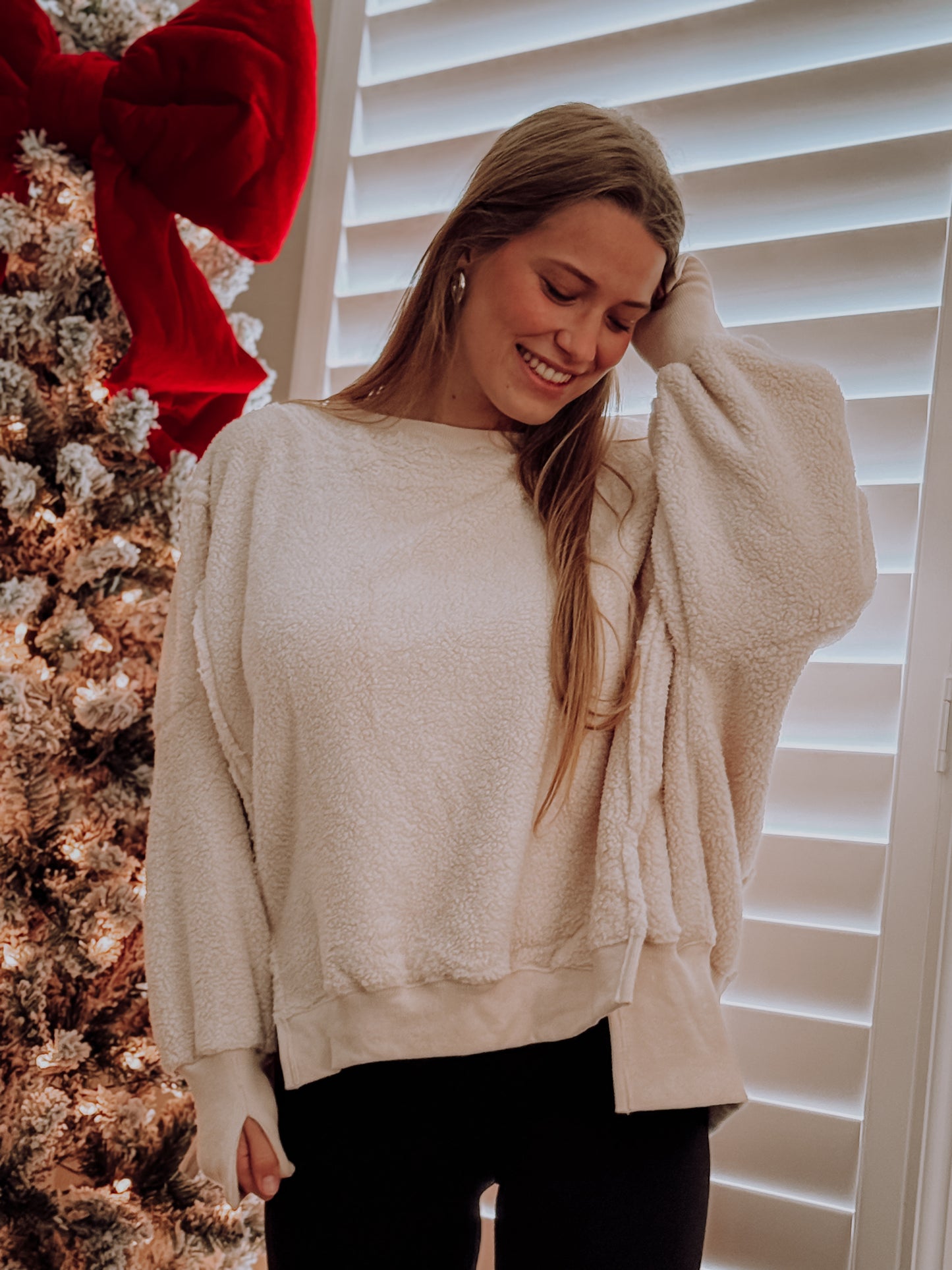 VINTAGE CREAM FLEECE SWEATSHIRT